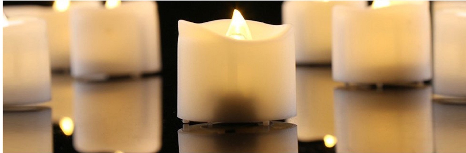 Pack 12 Flameless LED Tea Candles for Outdoor Indoor Fake Candle in Warm White