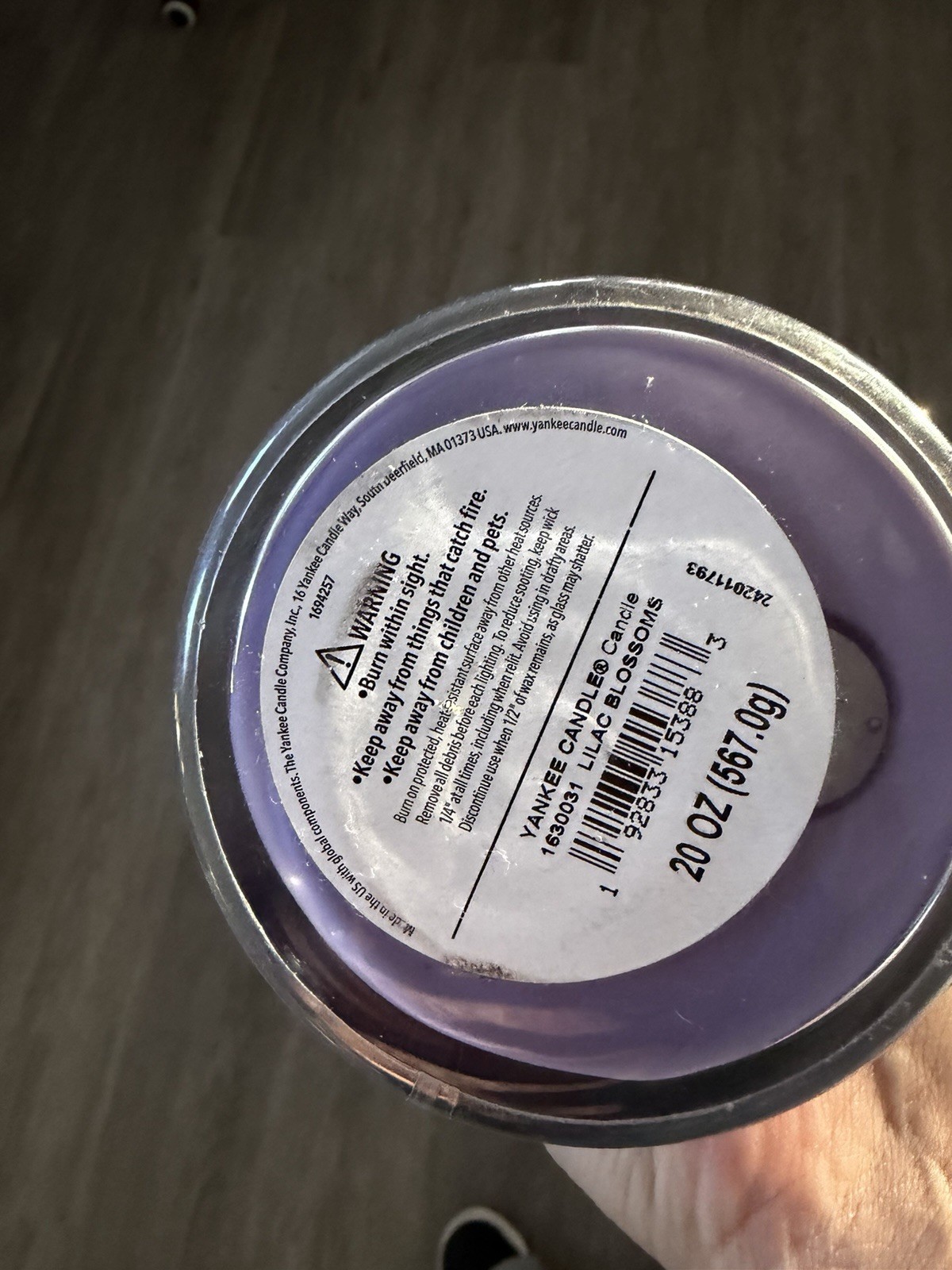 Yankee Candle Lilac Blossoms Scented 2-Wick Large Purple Jar Candle 20 oz