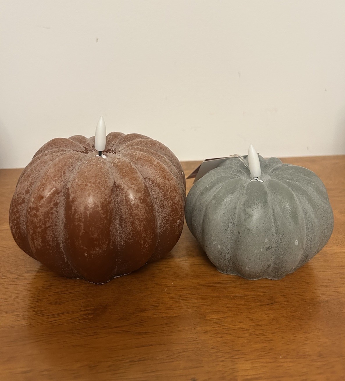 2026 Viral Hobby Lobby Pumpkin Candles LED Battery Flame Fall Set 2 NWT
