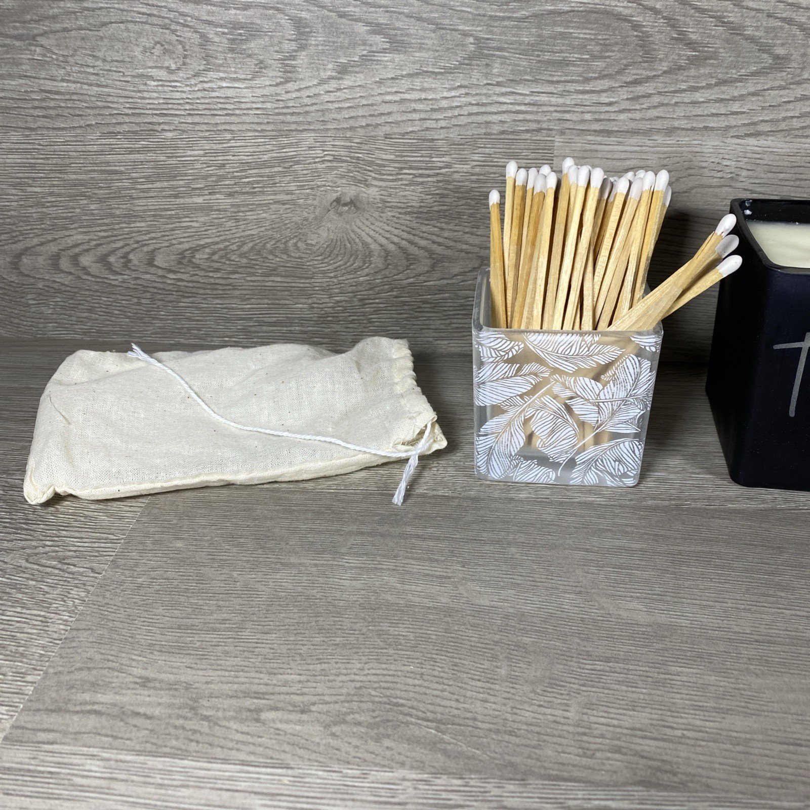 Taja Collection – Candle And Match Set Classic Florals Fragrance – New Miami FL