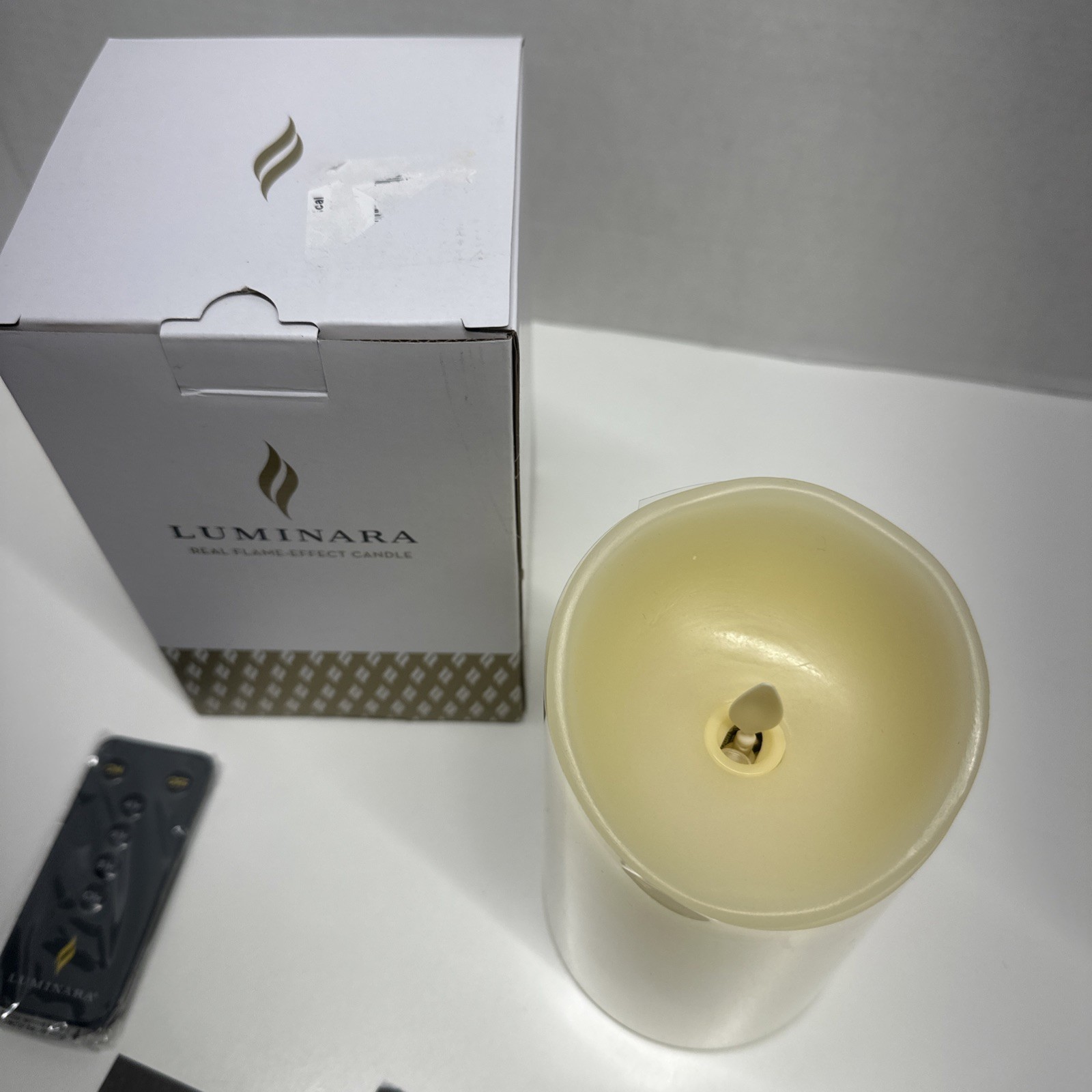 Luminara Candle Real Flame Effect Unscented Flameless Ivory Remote New 5.5” Tall