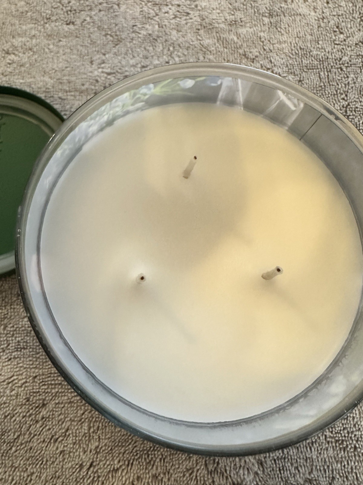 Bath & Body Works Blueberry Bellini 3-Wick Candle, 14.5 OZ. NEW CANDLE