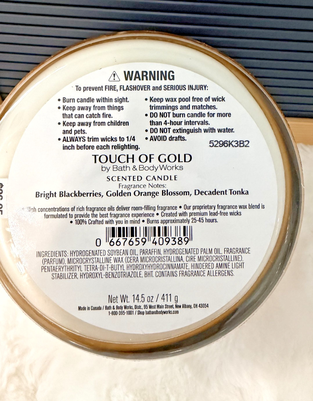 ALL NEW Touch of Gold 3-Wick Candle 25-45 burn hours 14 oz Bath & Body Works