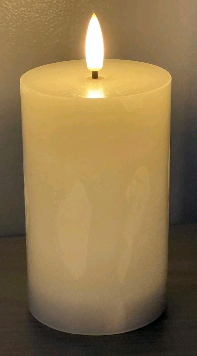 Flameless Battery-Operated Manual On/Off LED Candle – No Timer ~ Used Once