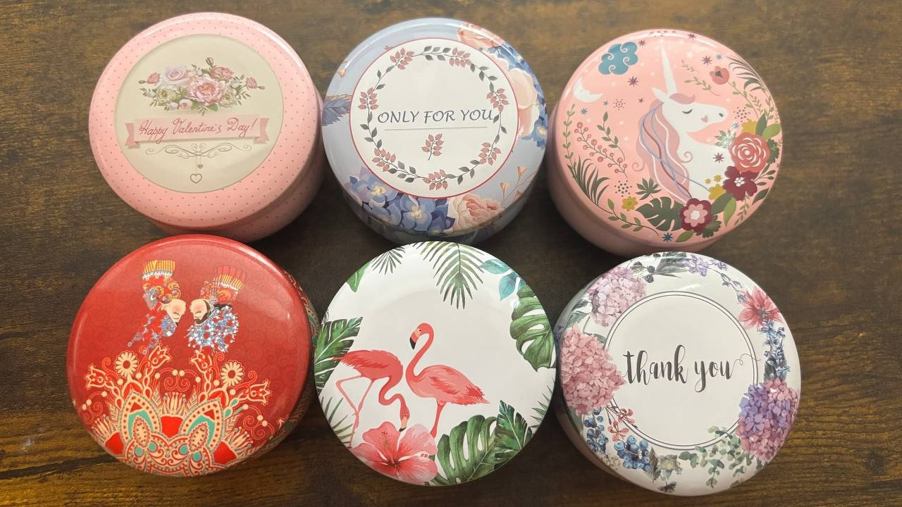 Handmade Soy Wax Candles – Set of 6 in Decorative Tins, Organic and Eco-Friendly