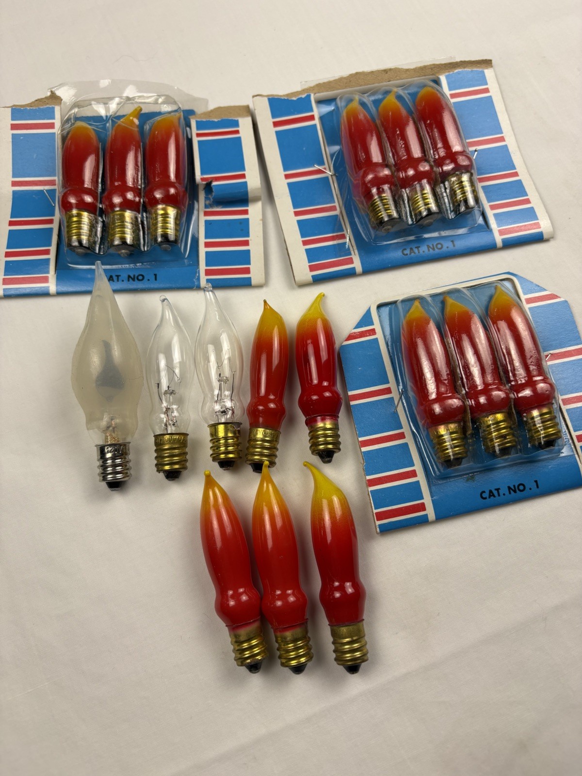 Older Candle Lightbulbs Red & Orange, Flicker And Clear All Work