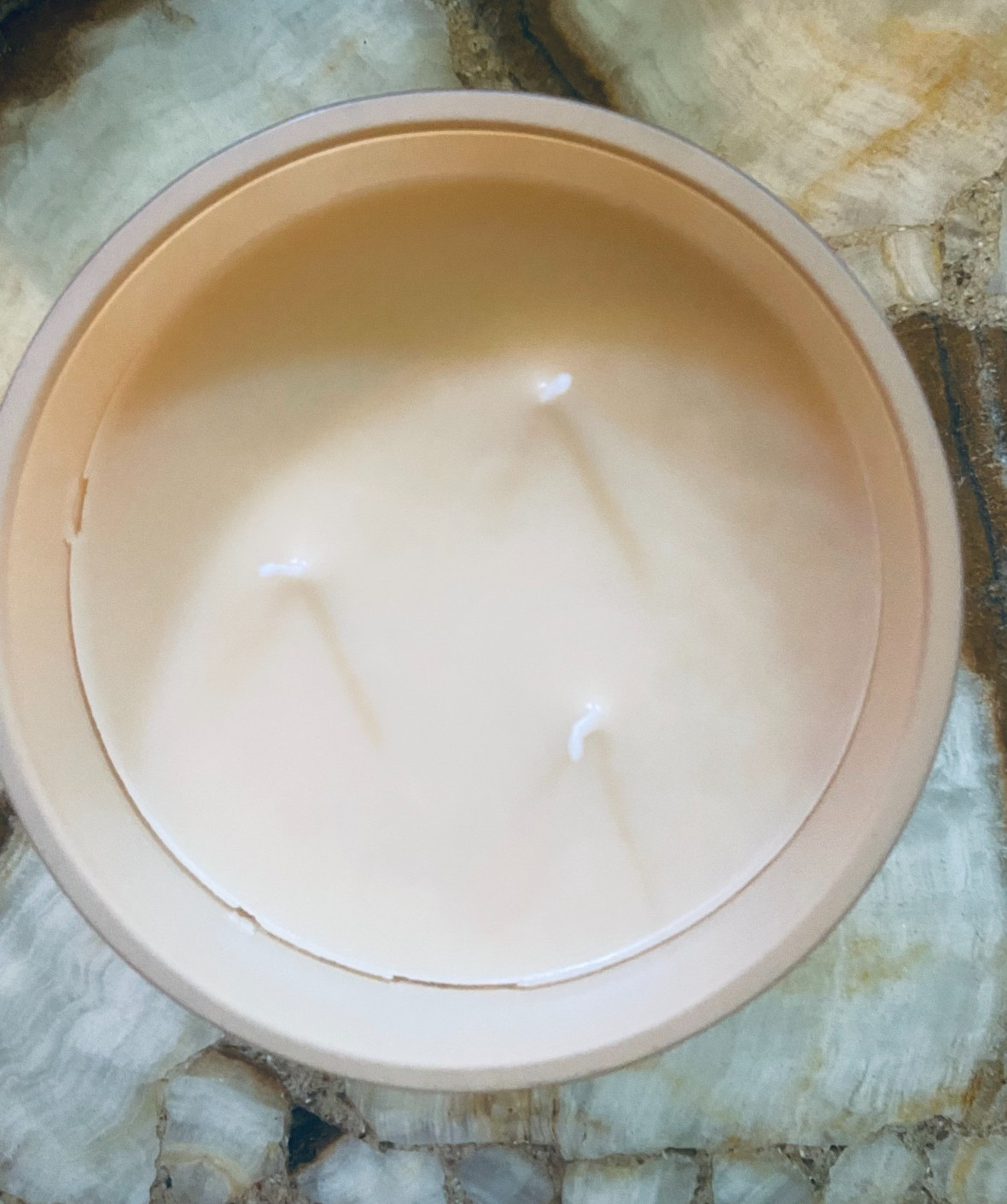 APOTHEKE~Cedarwood Ginger~Scented Candle~120-140 Hours~3 Wicks~26oz/761g~NEW
