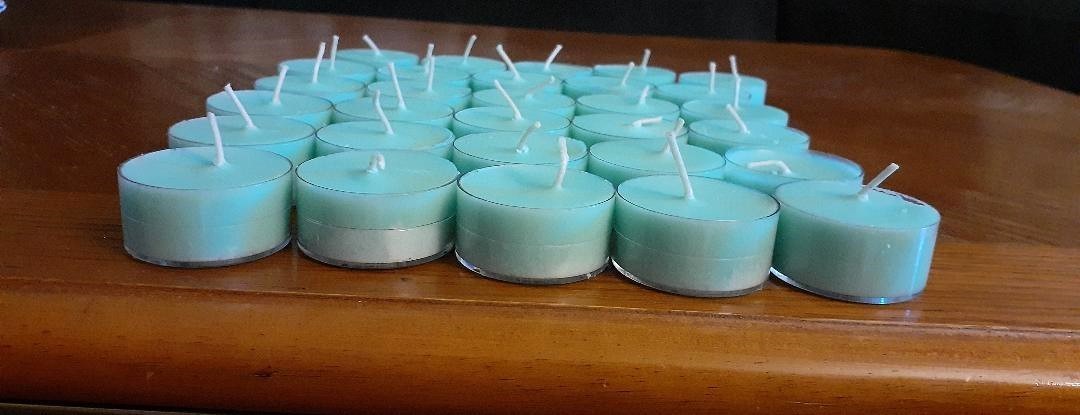 25 TEA LIGHTS CHOCOLATE CANDY CORN HIGHLY SCENTED HANDMADE SOY WAX