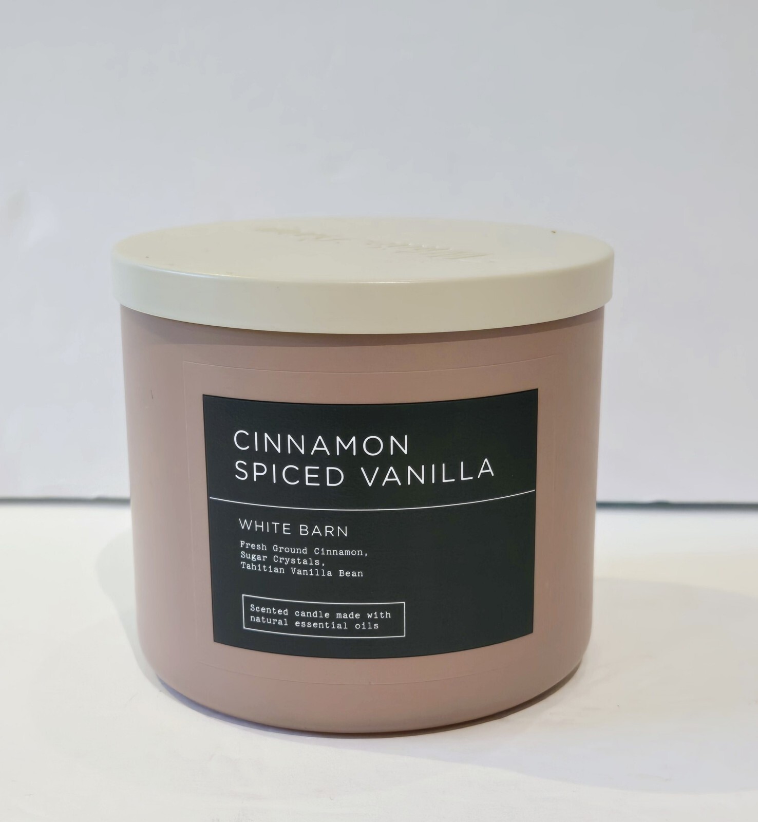 White Barn Cinnamon Spiced Vanilla Candle 3 Wick 14.5 Oz New!