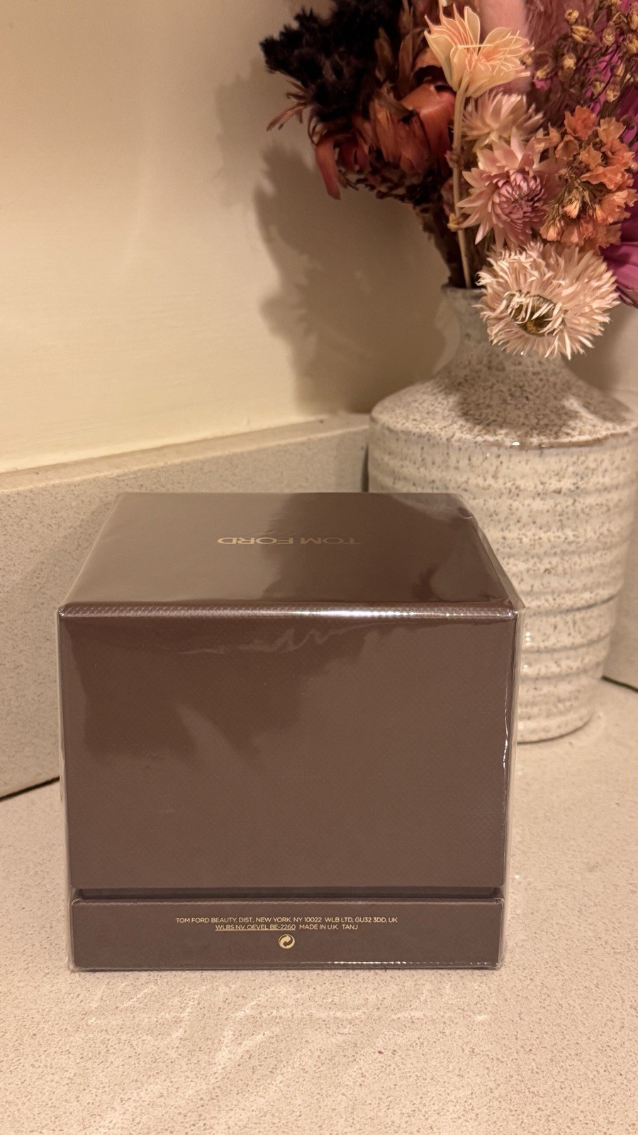 Tom Ford Ebene Fume Candle Bougie Height 2.25 In 5.7 cm NEW Luxury Authentic