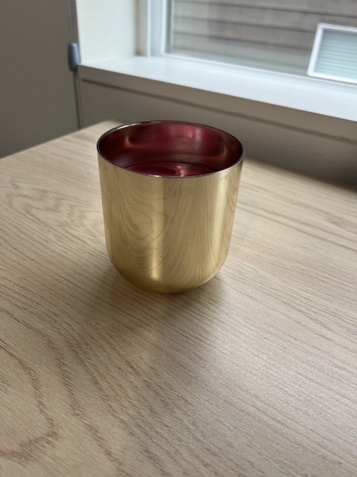 Jonathan Adler Holiday Scented Candle 7.8 oz / 220 g – With Box – Read!