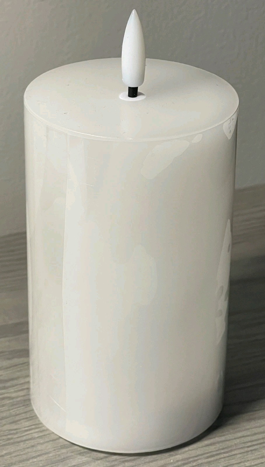 Flameless Battery-Operated Manual On/Off LED Candle – No Timer ~ Used Once