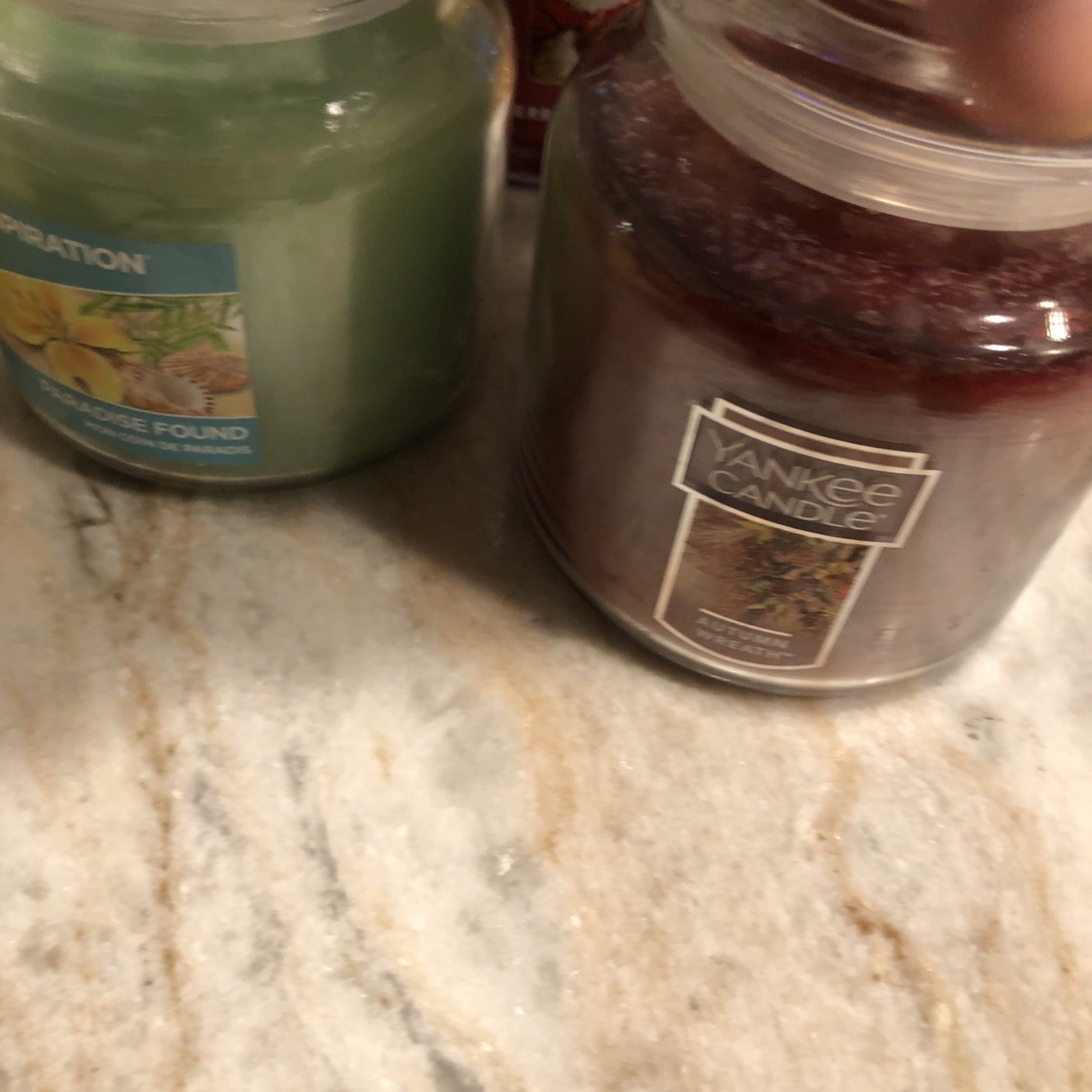 Lot of 8 NEW-Yankee Candles 2-Large Jar 22oz 6- 14oz See Description For Scents