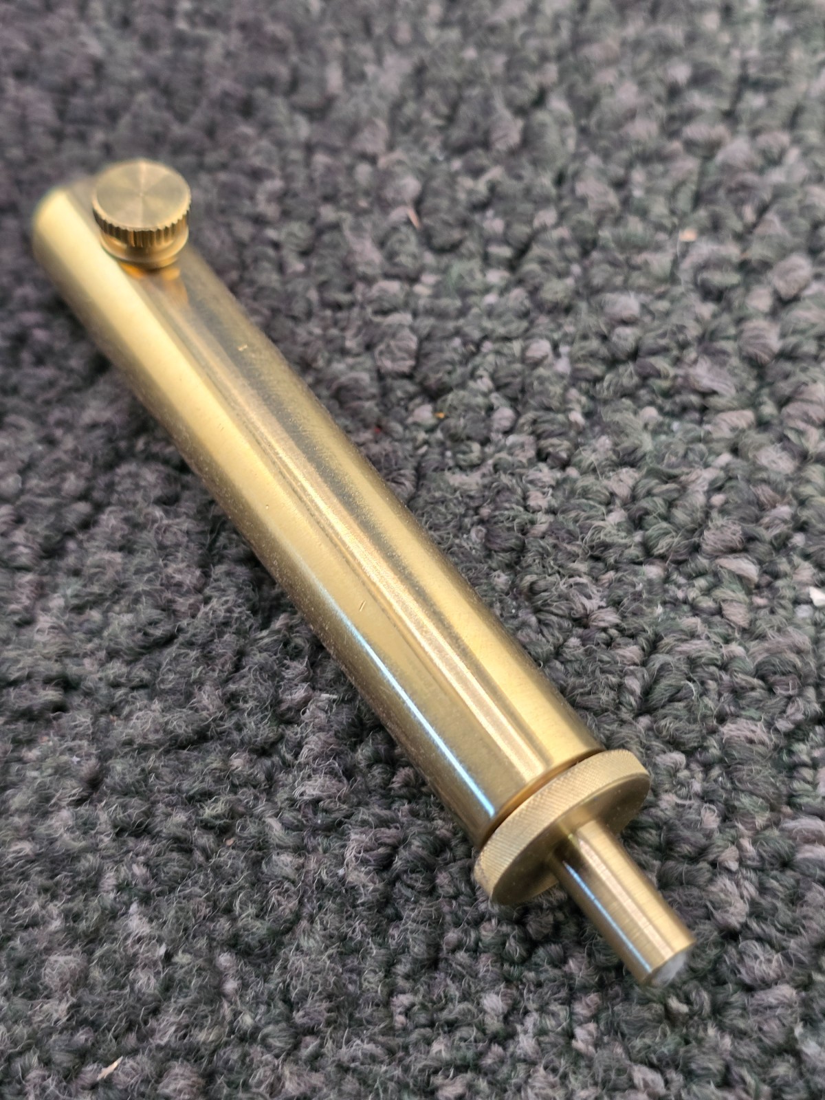 Lux Mundi LMCLB Brass Refillable Church Candle Lighter 4-1/4 inch Length