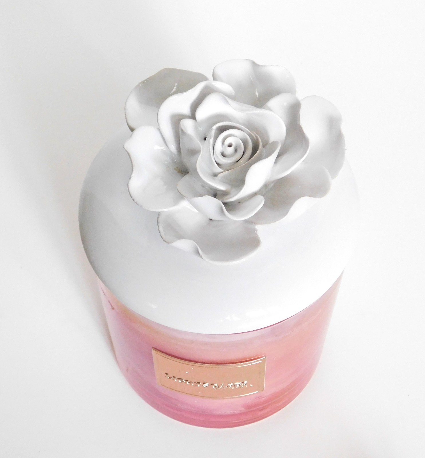 LightScapes Blooming Peony Candle 3 Wick, 18 oz, 30-55 Hours Burn Time