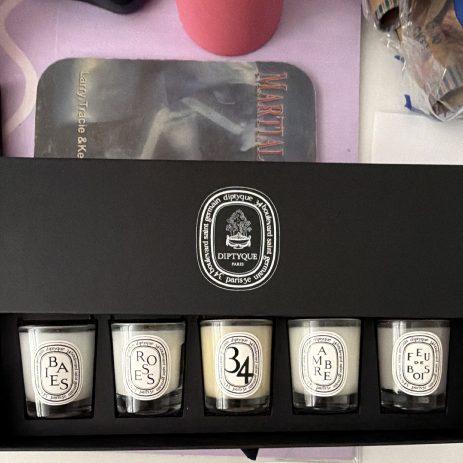 diptyque Set of 5 Mini Scented Candles Baies Roses 34 Ambre Feu de Bois