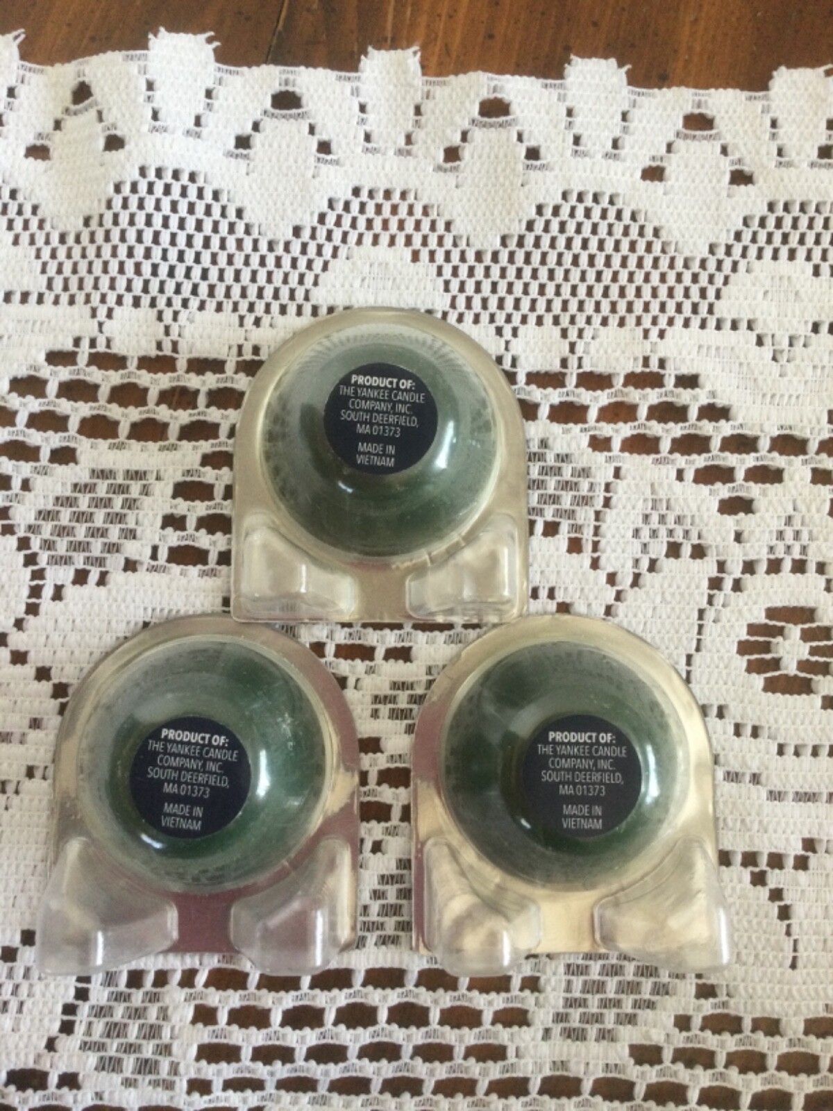 Lot of 3 Yankee Candle Wax Melt Single 0.8oz. Tart Magical Frosted Forest New