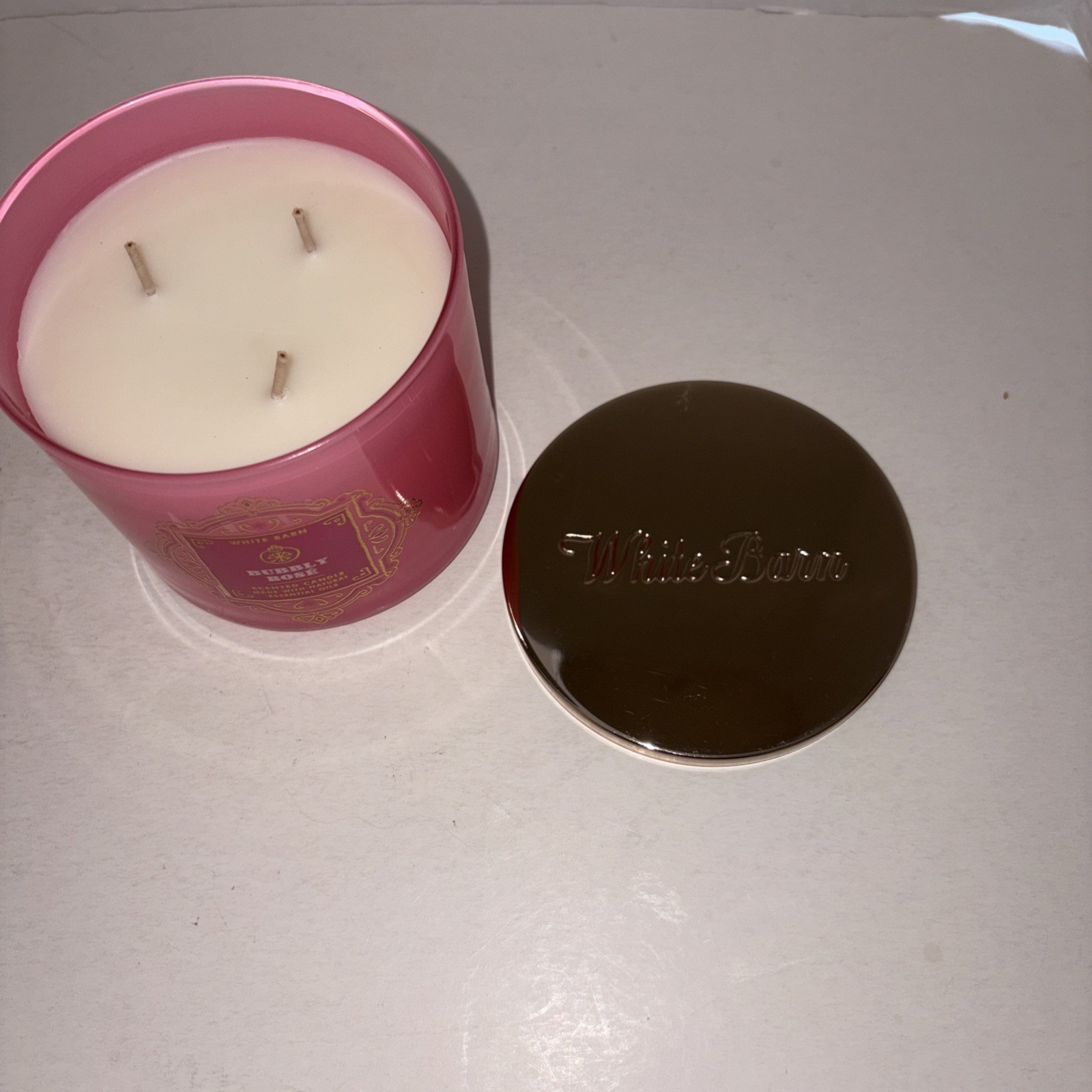 White Barn Bath and Body Works Bubbly Rose 3-Wick Candle