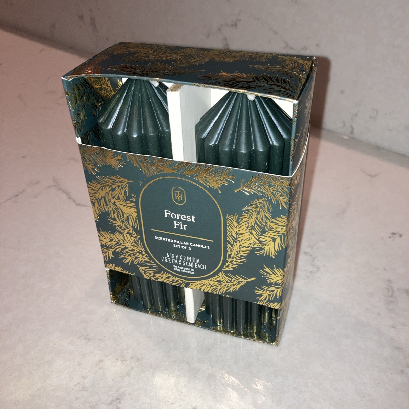 THRESHOLD Forest Fir Scented Pillar Candles Set Of 2 NIB