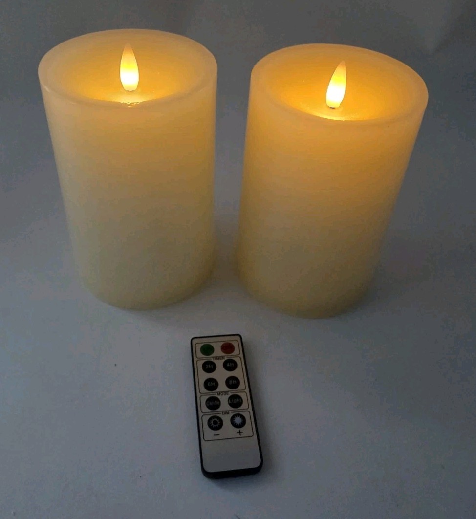Set of 2 4″ x 6″ Candle Light Wax Candles in Ivory by Valerie