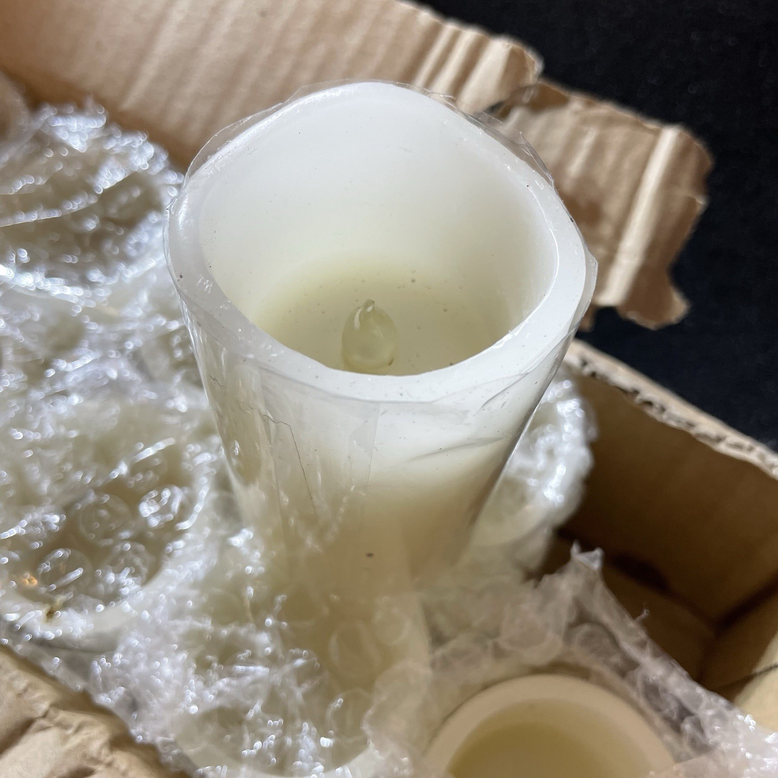 NOS [Lot = 10 LED flameless votives] candles color & scented vanilla CR2032 batt
