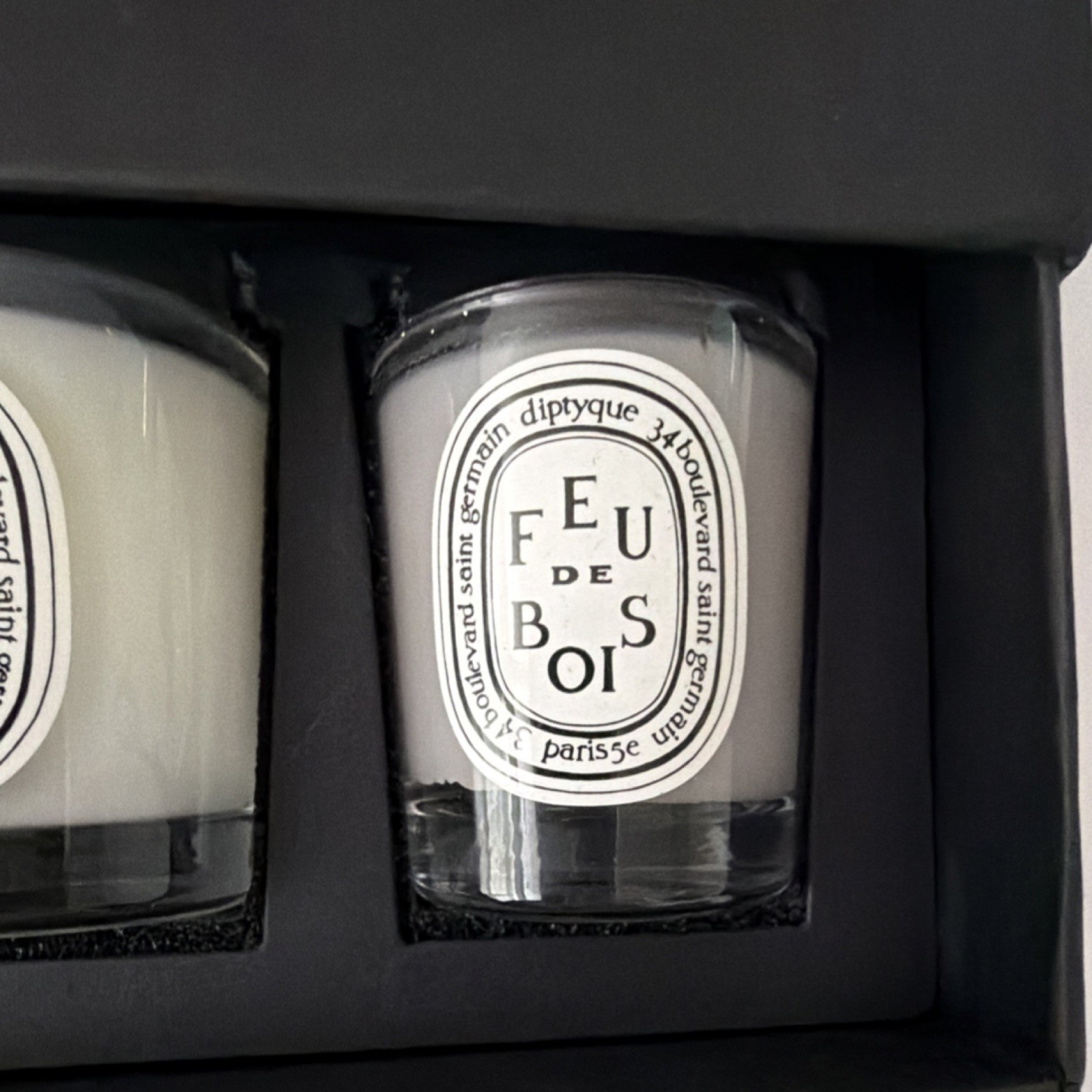 diptyque Set of 5 Mini Scented Candles Baies Roses 34 Ambre Feu de Bois