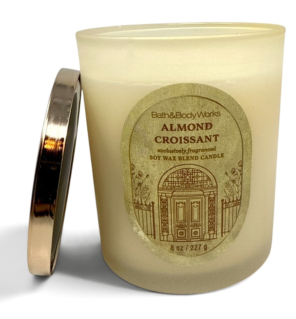 Bath & Body Works Candle 8 OZ Almond Croissant