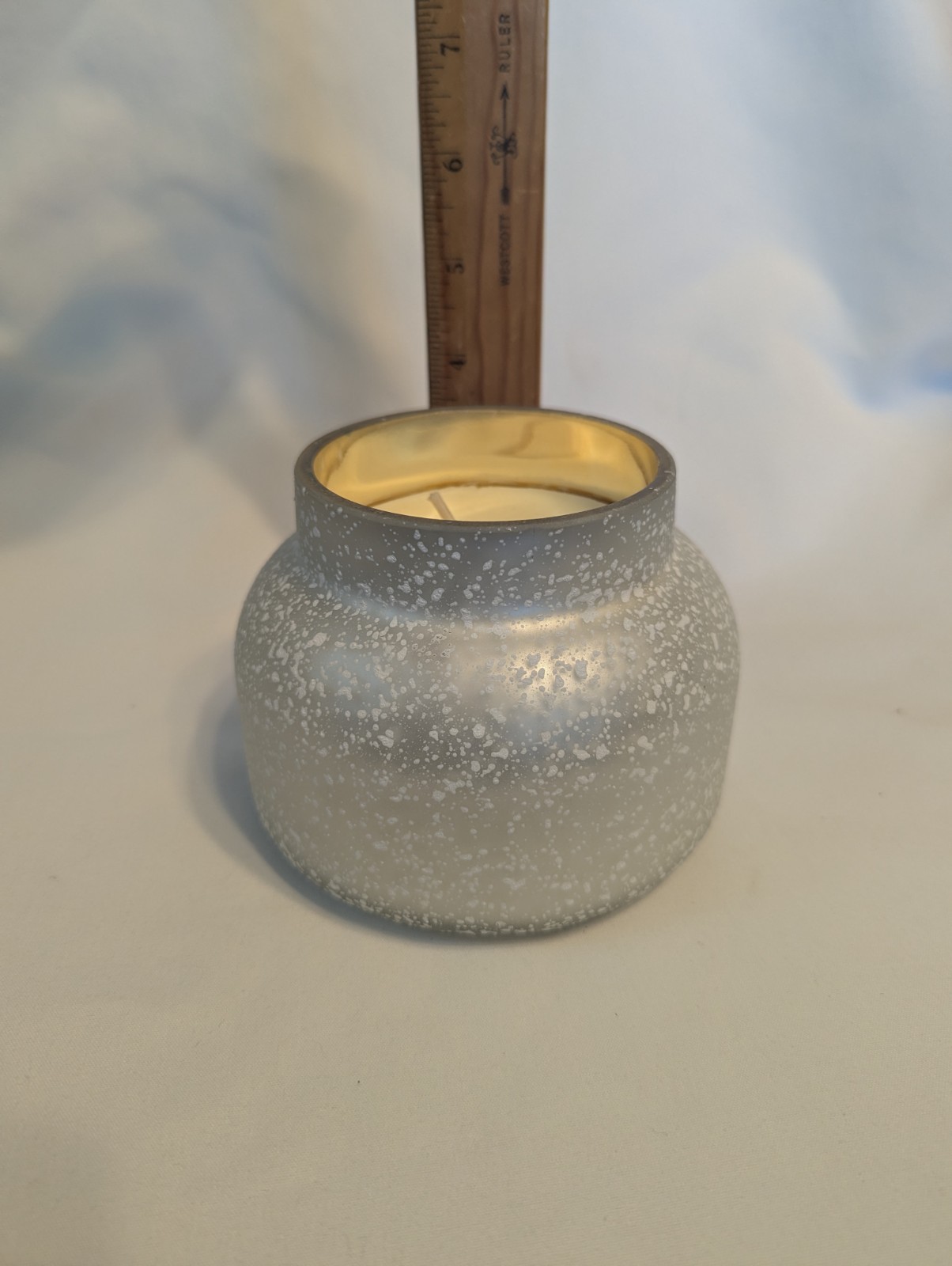 Capri Blue candle, 19oz, no lid