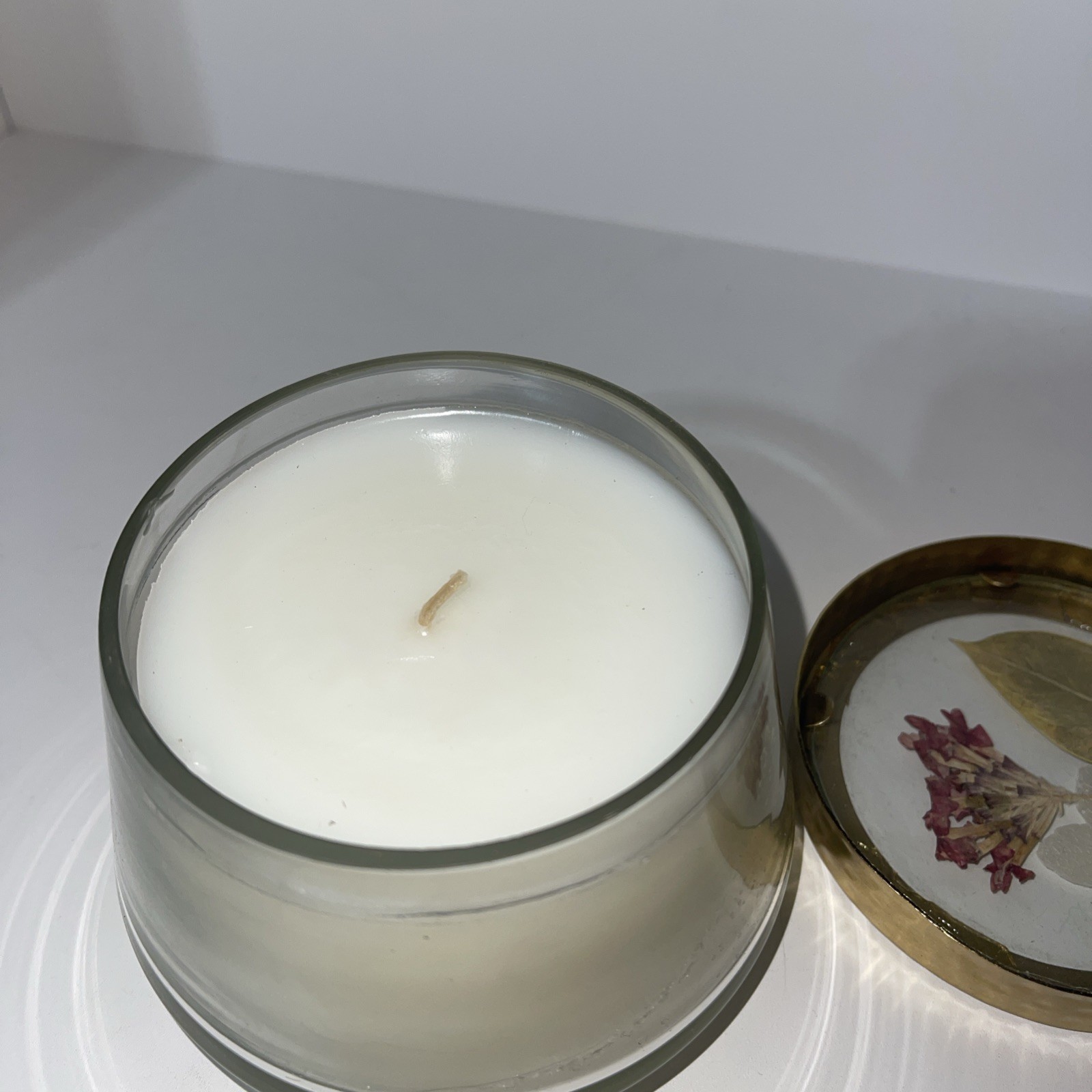 Anthropologie Rosy Rings Scented Floral Press Candle NEW
