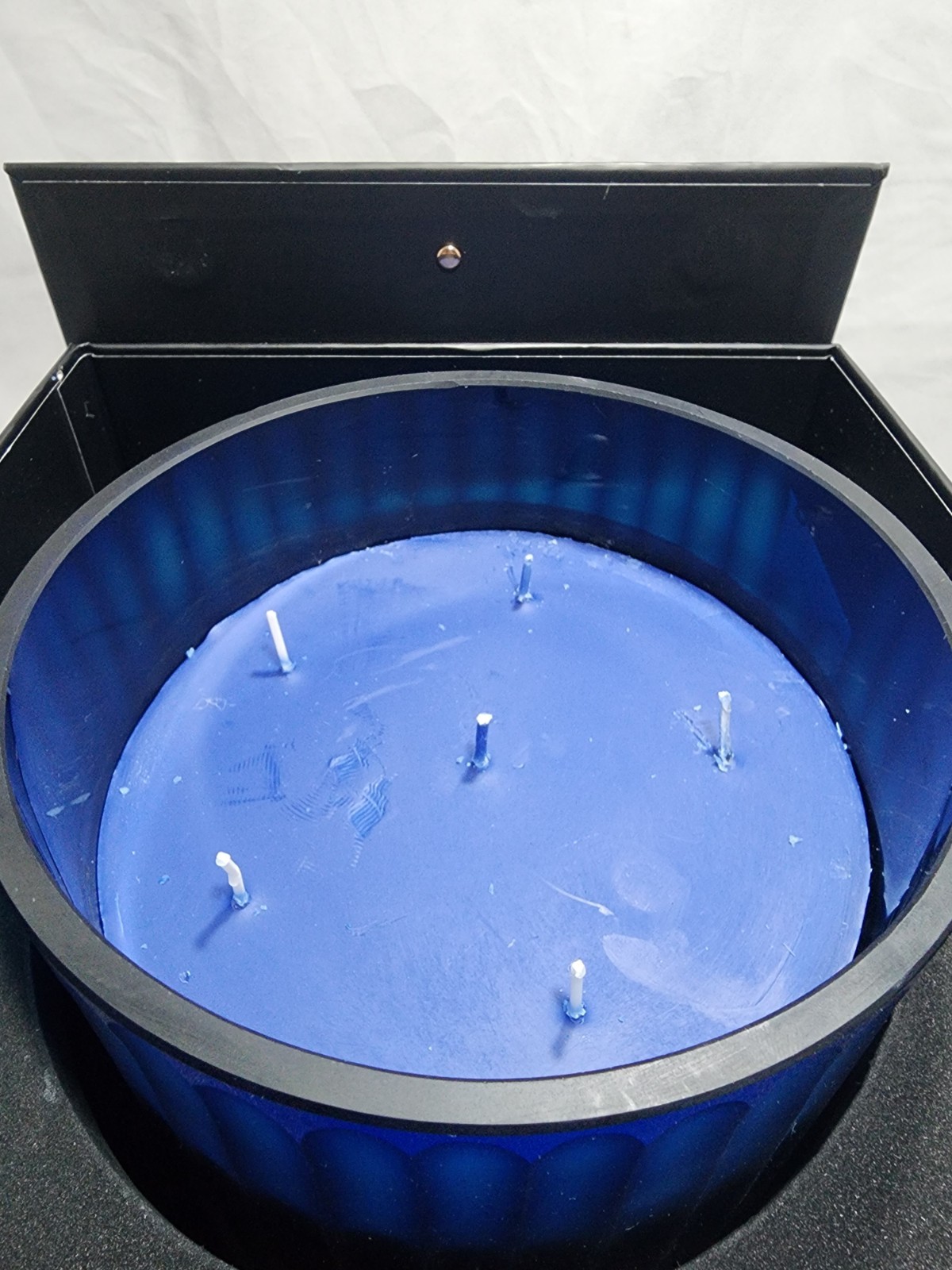 ONNO Collection Royal Blue Large Ginger Fig Scented Candle, 18cm By 20cm
