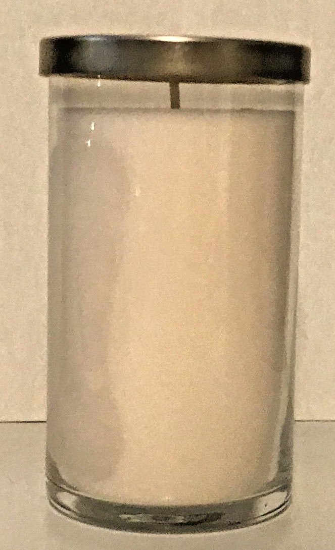 VANILLA CUPCAKE CANDLE MEDIUM PILLAR 14.25 OZ SINGLE WICK YANKEE CANDLE 70-115HR