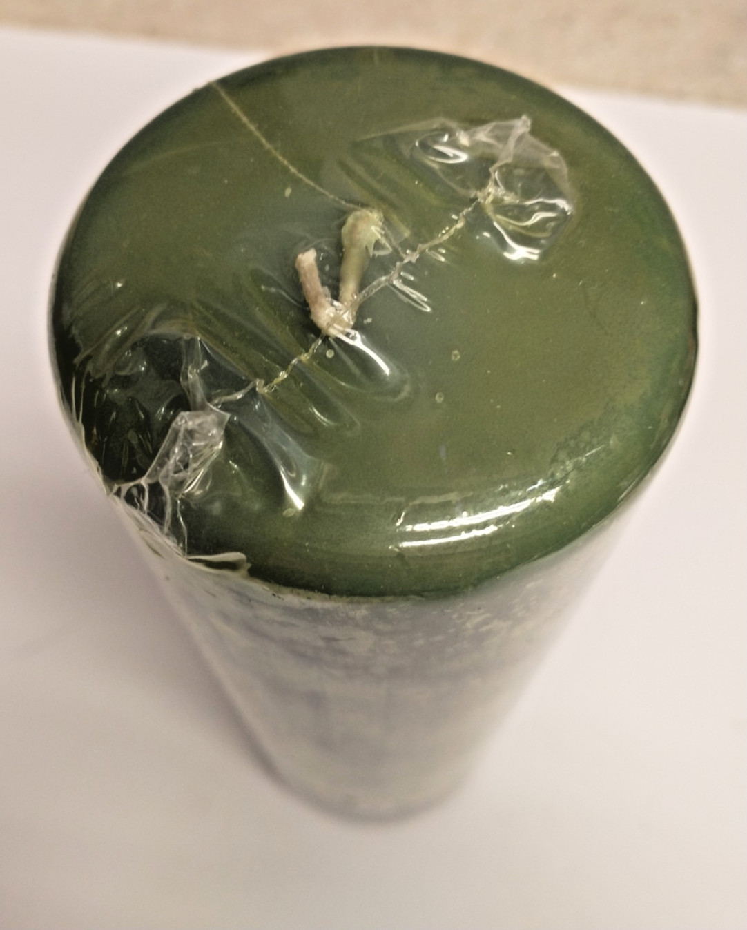 NOS Guild House – American Greetings – Pine Scented Pillar Candle 2.8″ x 9″