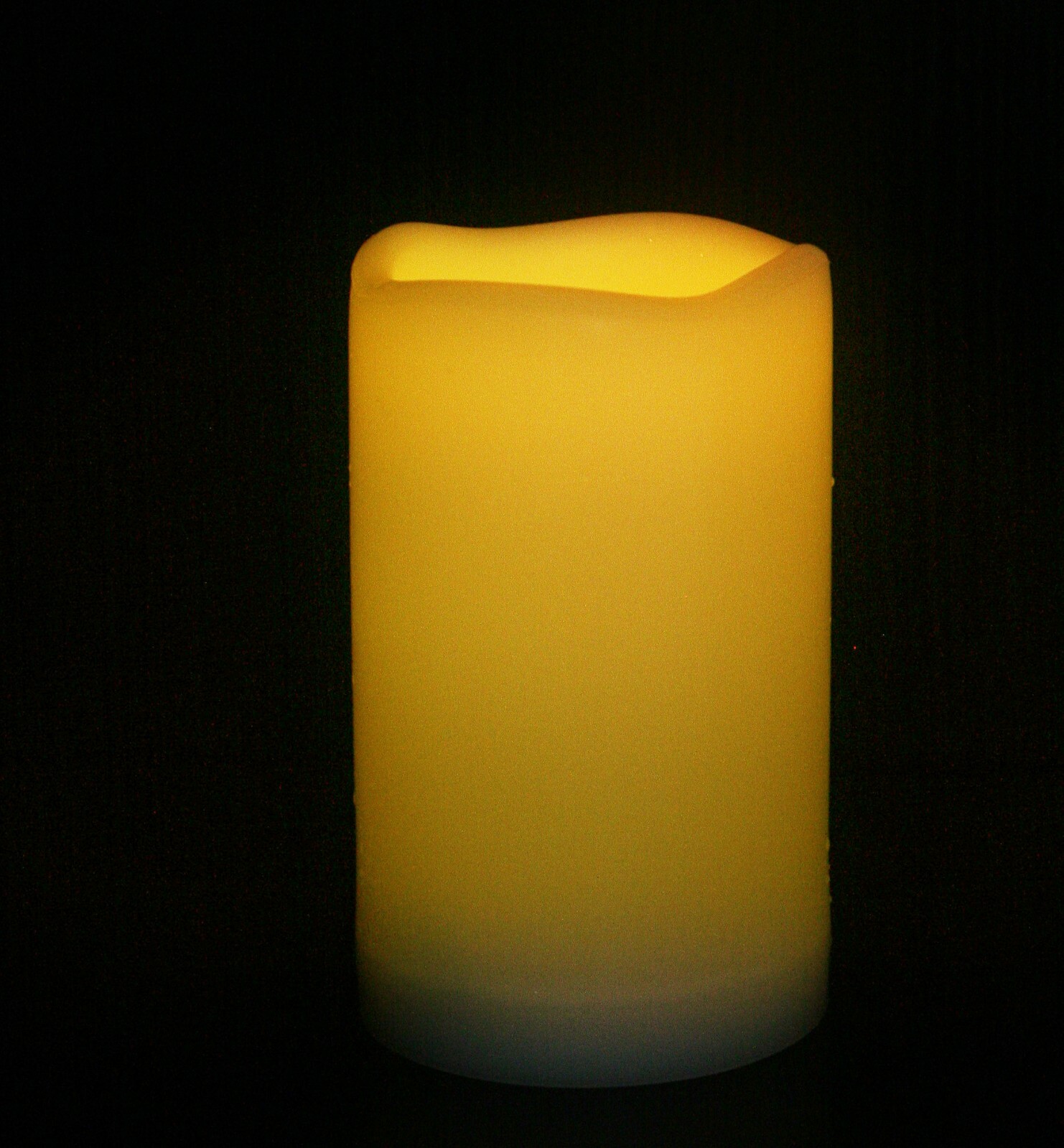 3″x5″Flickering Flameless LED Pillar Candle with Timer/Remote Outdoor Decorative