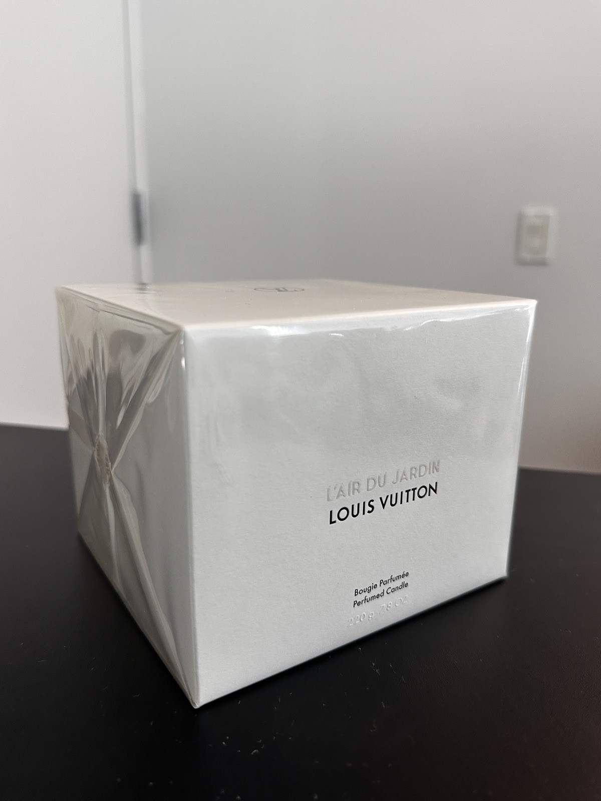 Louis Vuitton L’Air du Jardin Medium Candle 220g New Sealed Unopened