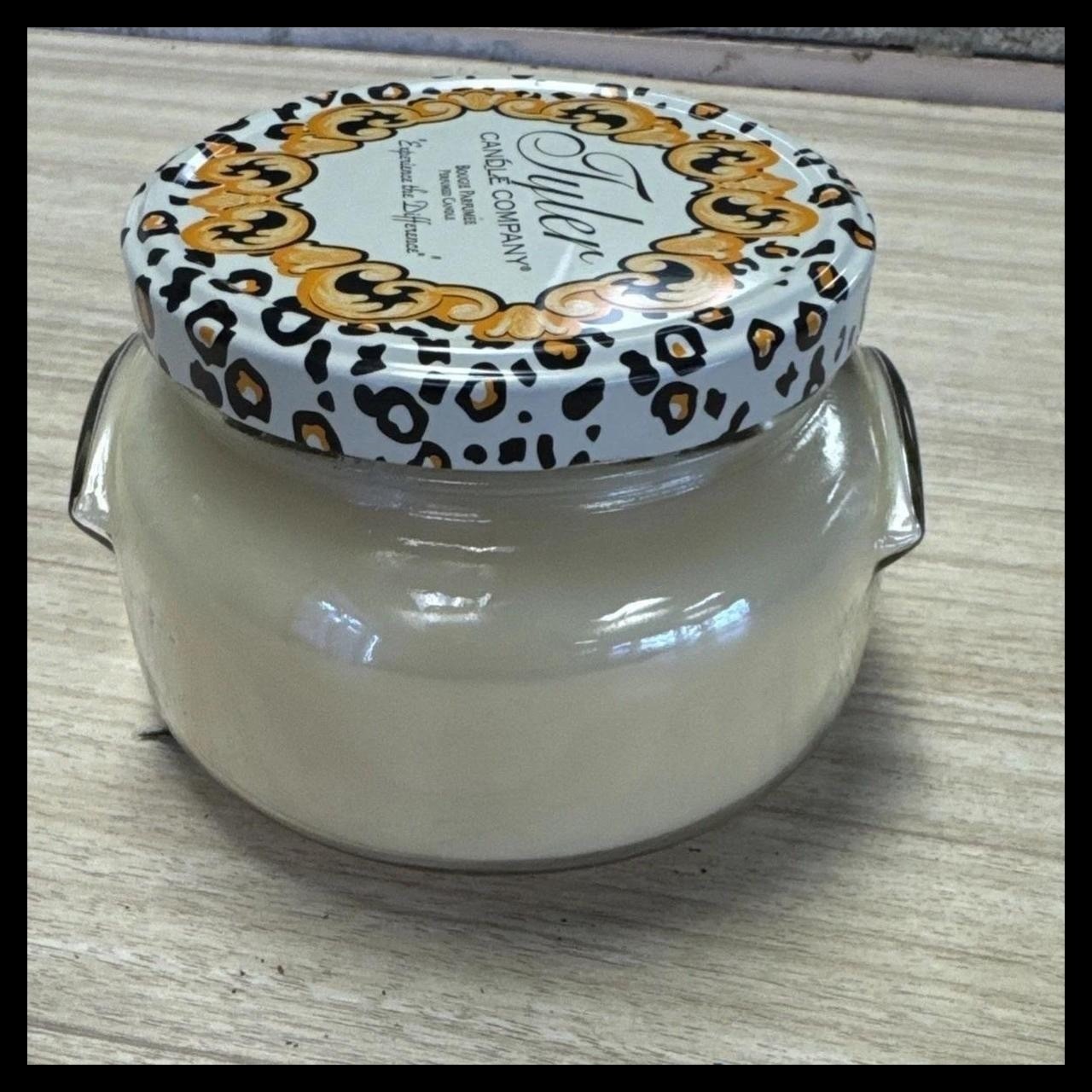 Tyler Candle Company Fearless 22 oz Large 2 Wick Jar Candle Leopard Print Lid