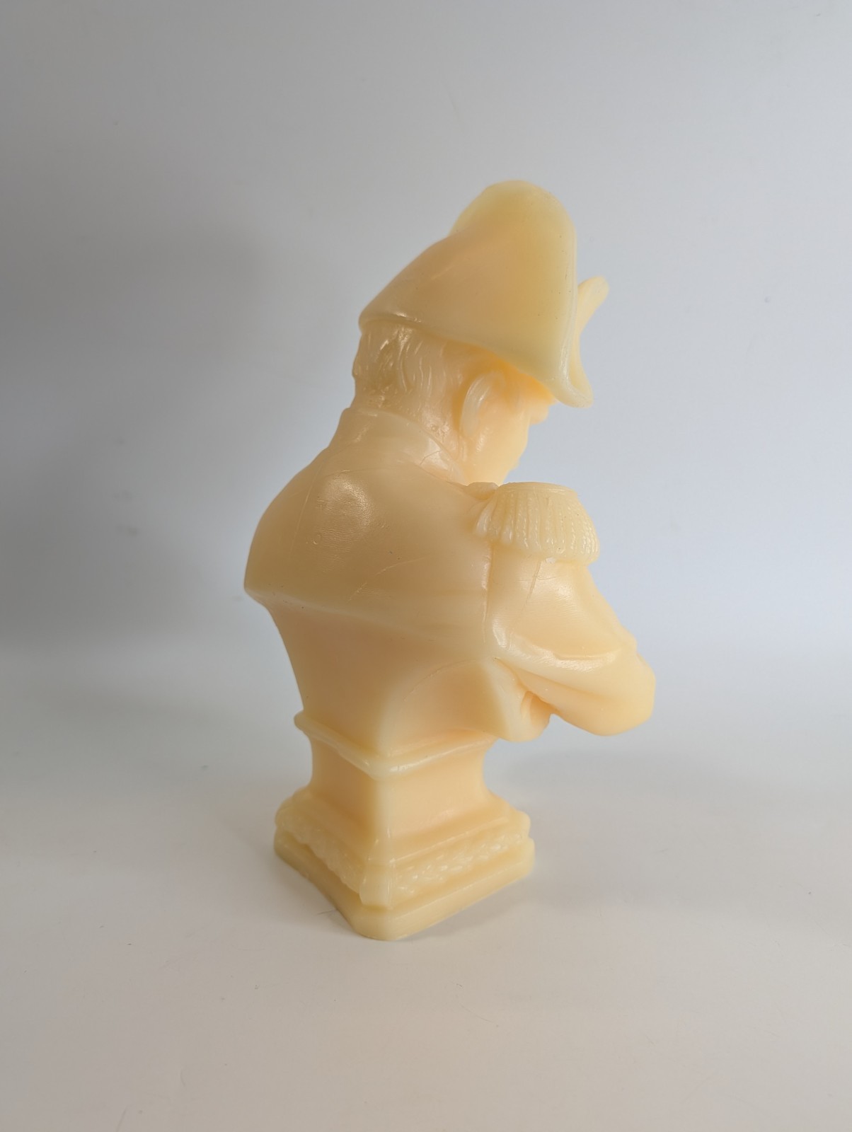 Cire Trudon Napoleon Bust Wax Candle 10″ x 6″ in Stone Ivory France