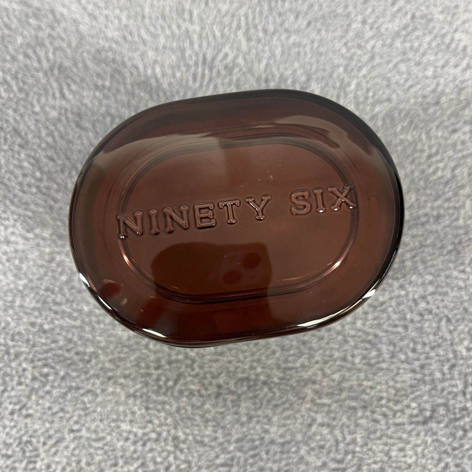 Ninety Six Candle No. 18 Amber Brown Sugar Glazed Apple Scented Lid 10.1 oz