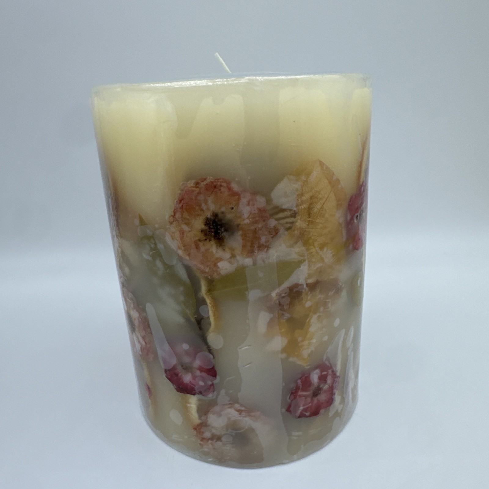 ROSY RINGS, PEONY & POMELO LUXURY BOTANICAL CANDLE, 6.5″ TALL, 200 HRS