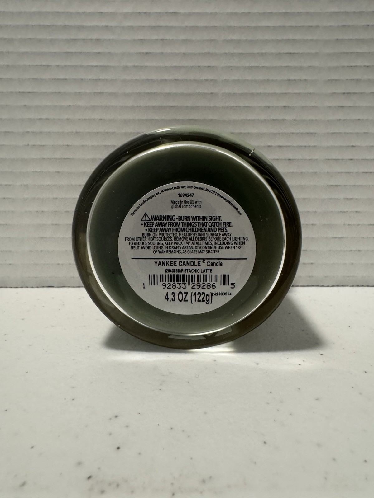 Yankee Candle Pistachio Latte Small Tumbler 4.3 Oz – New, 35-55 hr Burn Time