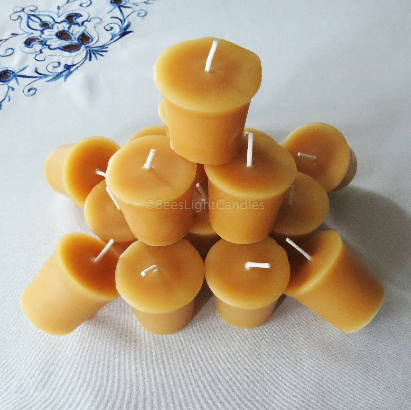🐝 100% Beeswax Votives Candles / USA Emergency Honey Scent Long Burning BULK 🐝