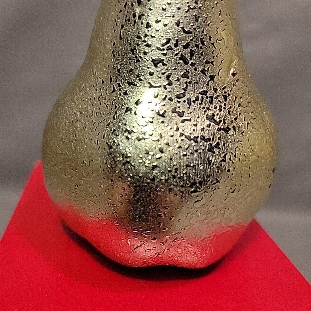 Gold Metallic (color) Pear Fruit Wax Candle 4- 1/2” Tall Made In Italy NEW