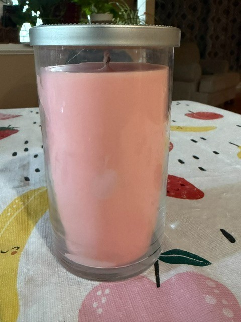 New Yankee Candle ” Pink Sands” Medium Jar Candle, 14.25 oz
