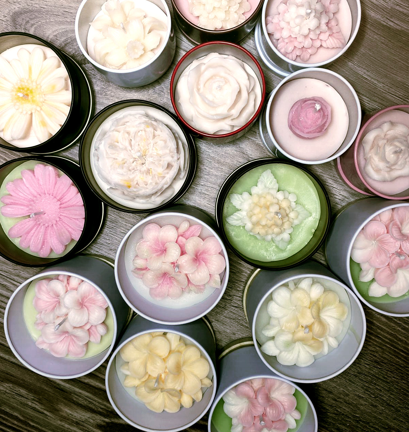 Handmade Flower Candles Made From Soywax In 4oz & 2oz Tins – Lightly Scented