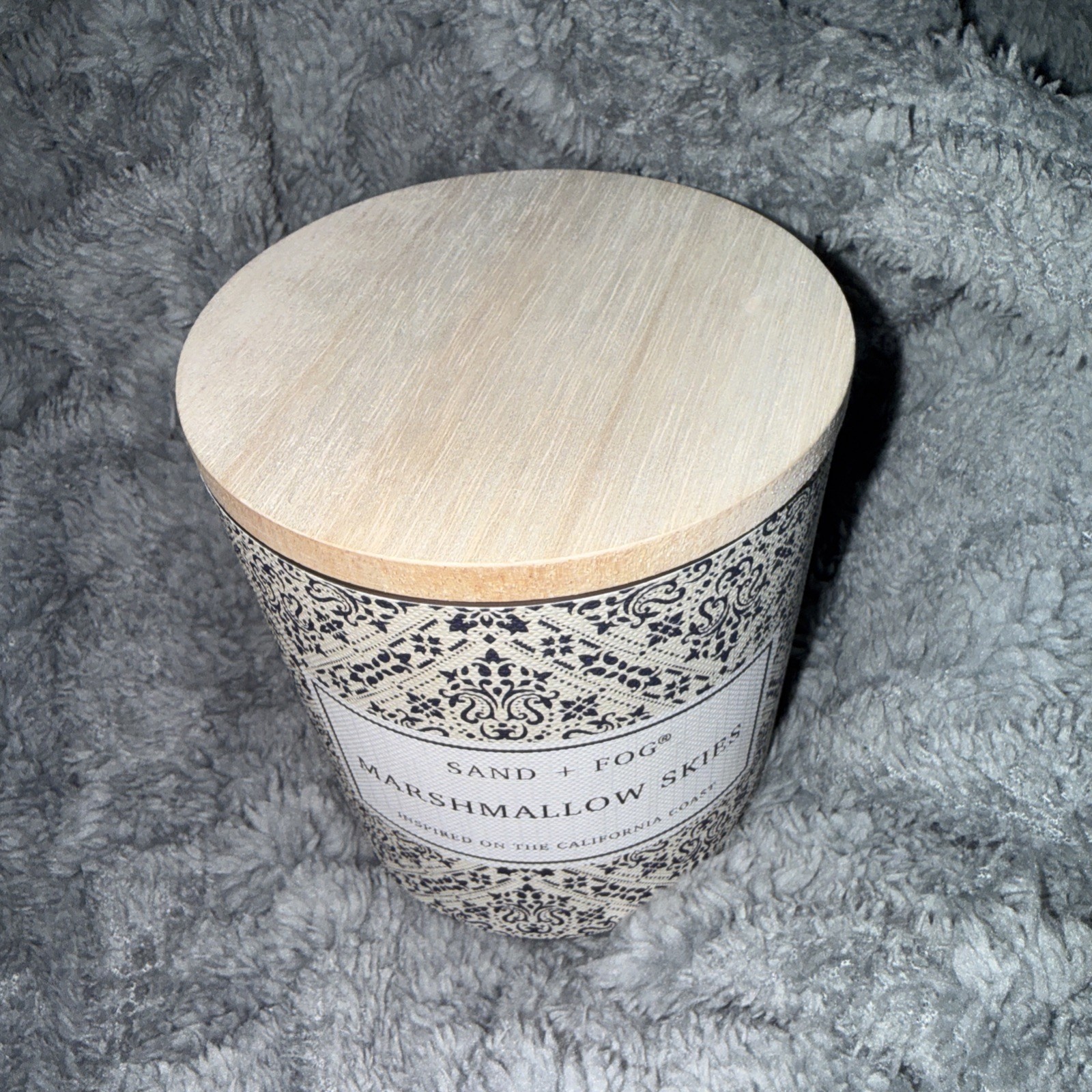 SAND + FOG Marshmallow Skies Candle 10 Oz NEW