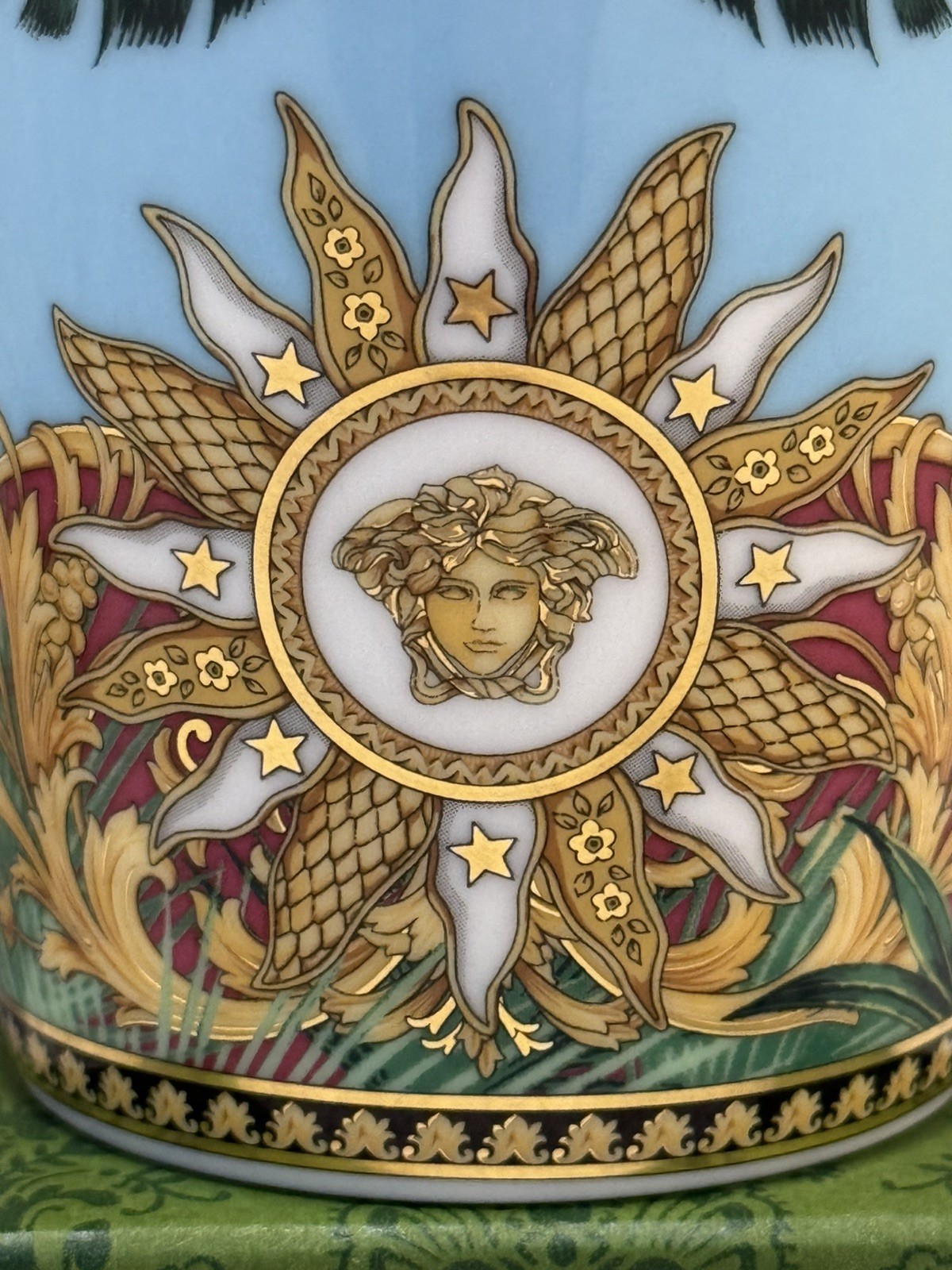 Versace Jungle Animalier Scented Candle *100% Authentic* Retails: $500