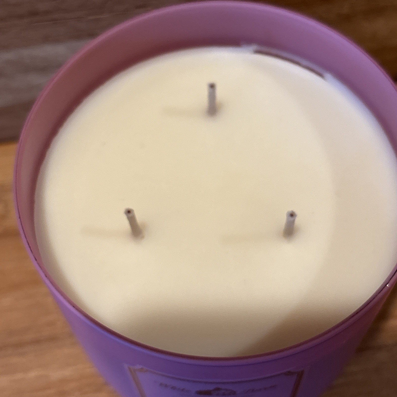 Bath & Body Works White Barn Rose Water & Ivy 3-Wick Candle 14.5 oz For Gift NEW