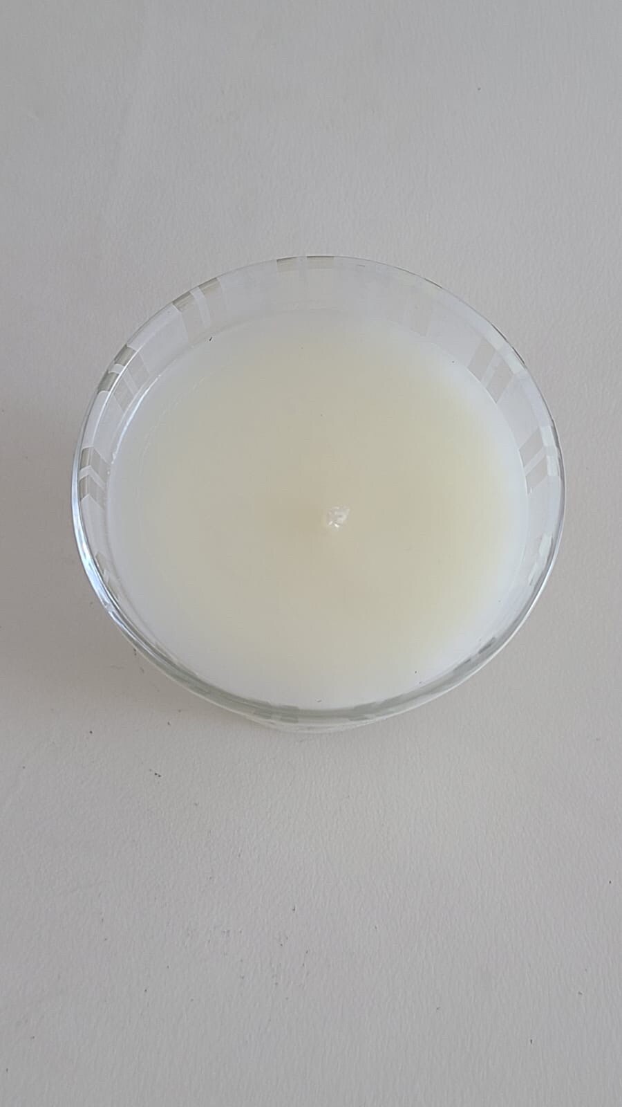 Nest New York Grapefruit Classic Scented Candle 8.1 oz