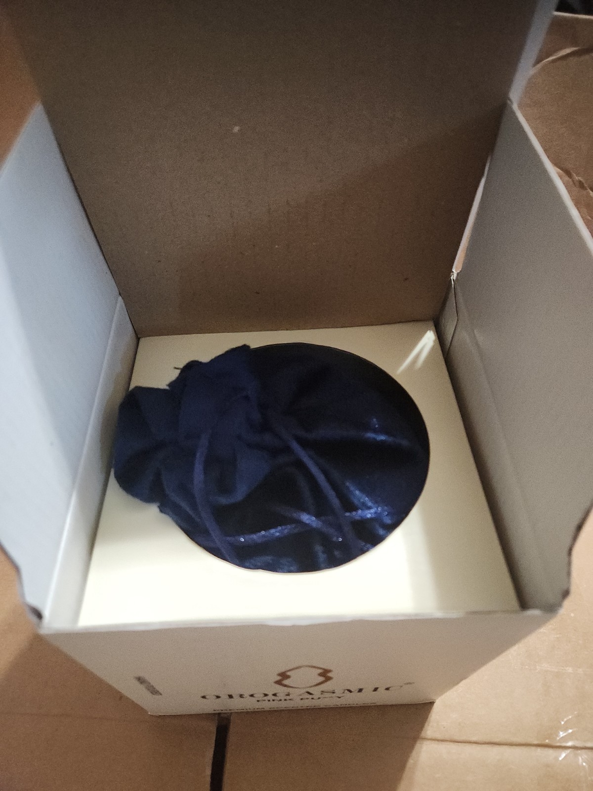 ORGASMIC PINK PU**Y Premium Scented SOY candle Limited Edition BNIB MSRP $125.