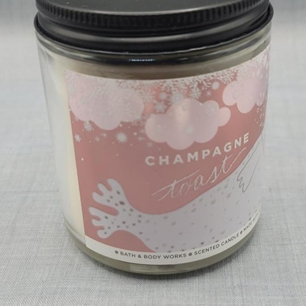4 Pack – Bath & Body Works Champagne Toast single wick candle – Net Wt. 7 Oz.
