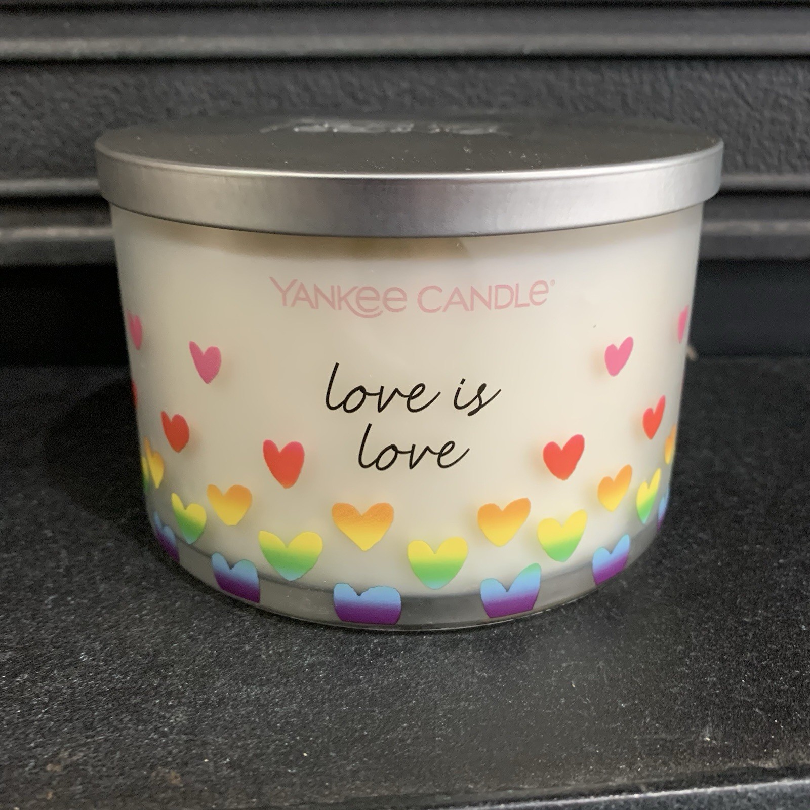 Yankee Candle Love Is Love Rainbow Railroad 18oz 3-Wick Candle